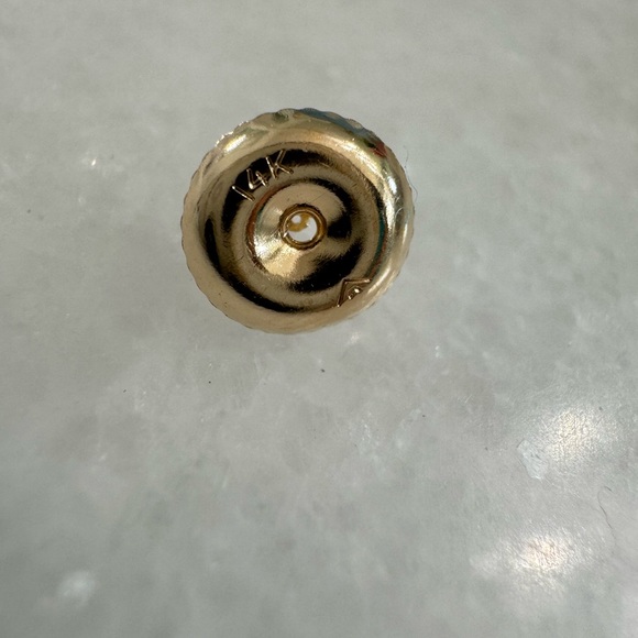 14k yellow gold 1/2 cttw diamond studs - Picture 5 of 8